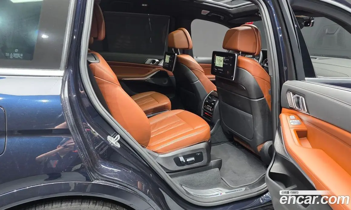 BMW X7 2022 3.0 автомат (гидро), фото 17 BMW X7 2022 3.0 автомат (гидро), фото 17