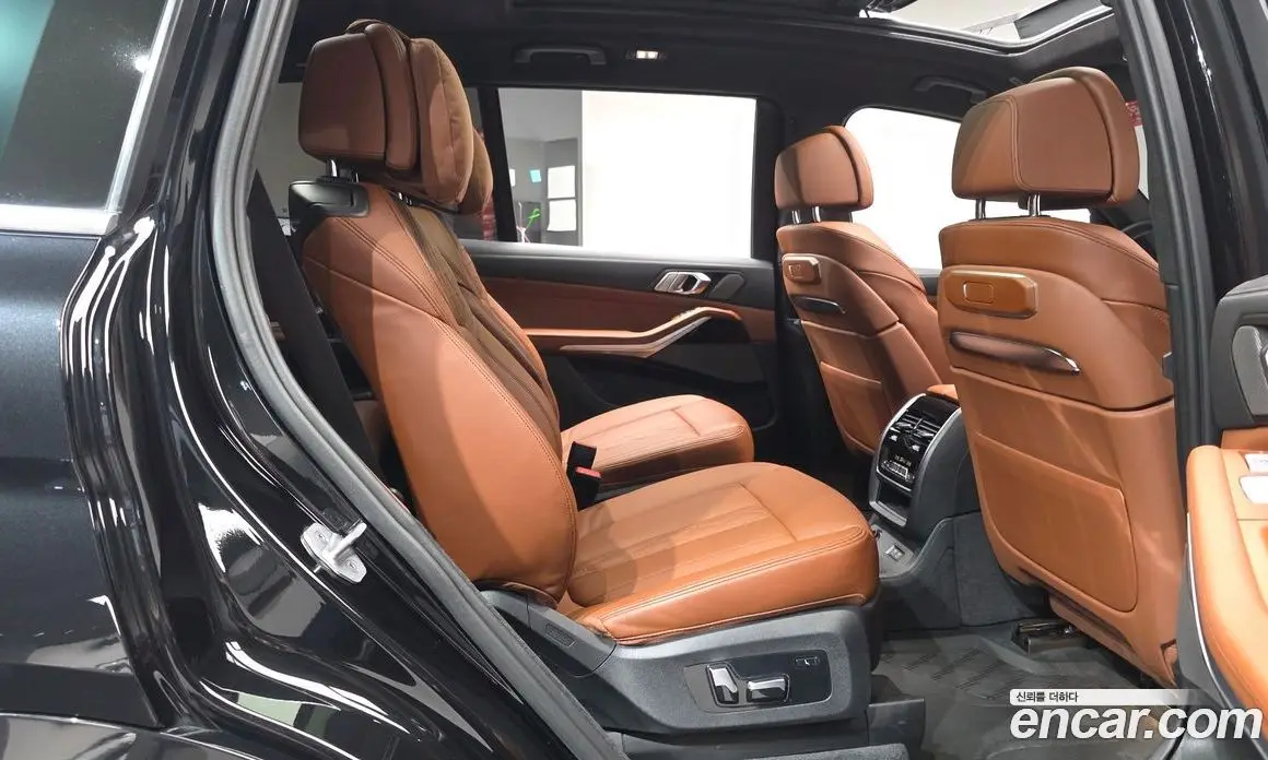 BMW X7 2023 3.0 автомат (гидро), фото 16 BMW X7 2023 3.0 автомат (гидро), фото 16