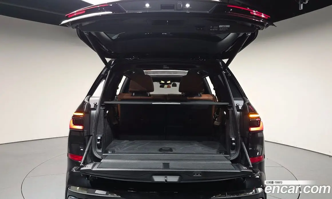 BMW X7 2023 3.0 автомат (гидро), фото 25 BMW X7 2023 3.0 автомат (гидро), фото 25