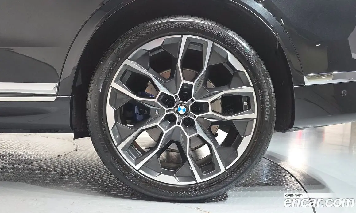 BMW X7 2023 3.0 автомат (гидро), фото 6 BMW X7 2023 3.0 автомат (гидро), фото 6