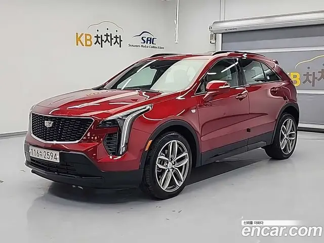 Cadillac XT4, 2022, 4 926 км Cadillac XT4, 2022, 4 926 км