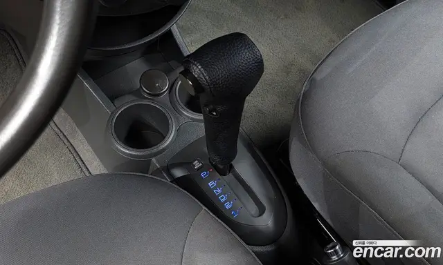 Chevrolet Spark 2012 1.0 автомат (гидро), миниатюра 12