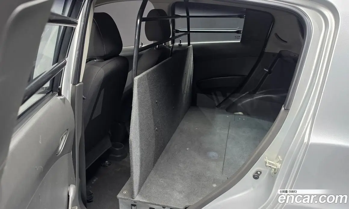 Chevrolet Spark 2012 1.0 автомат (гидро), фото 17 Chevrolet Spark 2012 1.0 автомат (гидро), фото 17
