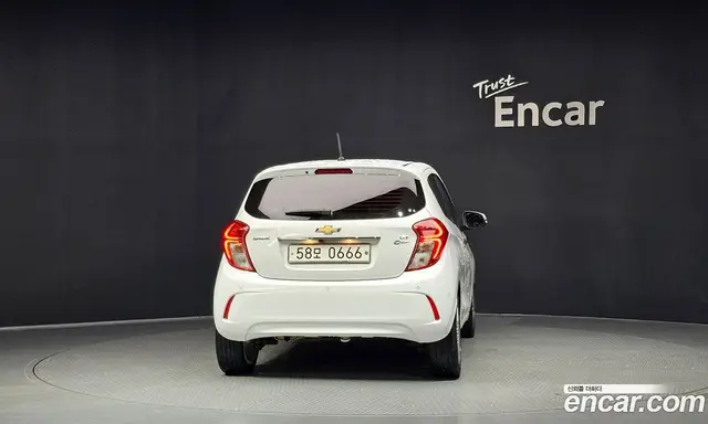 Chevrolet Spark 2016 1.0 автомат (гидро), миниатюра 4 Chevrolet Spark 2016 1.0 автомат (гидро), миниатюра 4
