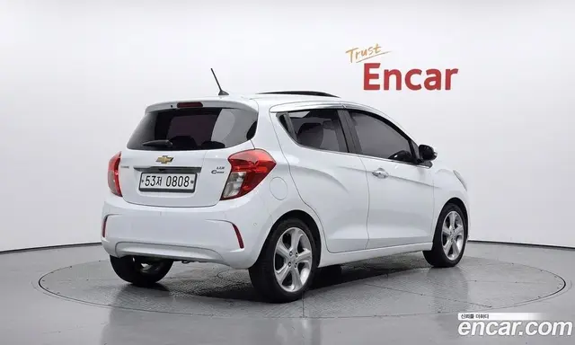Chevrolet Spark 2016 1.0 автомат (гидро), миниатюра 2 Chevrolet Spark 2016 1.0 автомат (гидро), миниатюра 2