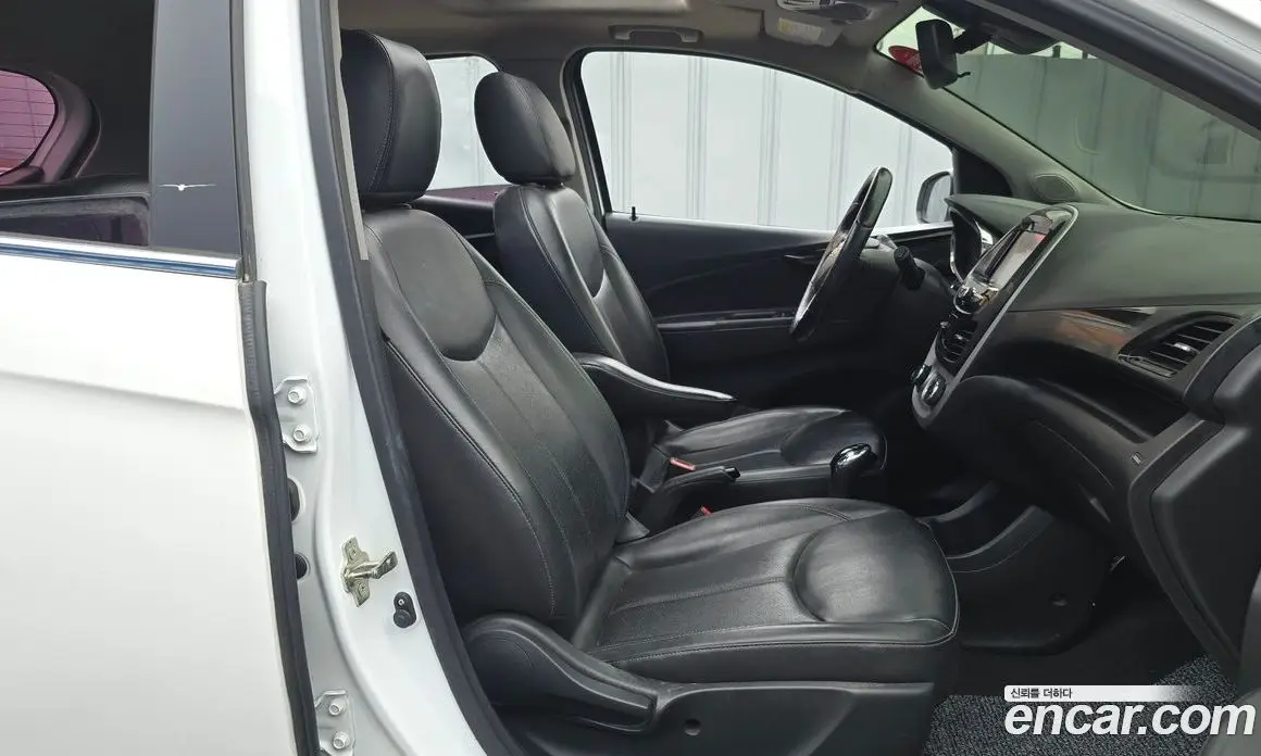 Chevrolet Spark 2016 1.0 автомат (гидро), фото 11 Chevrolet Spark 2016 1.0 автомат (гидро), фото 11