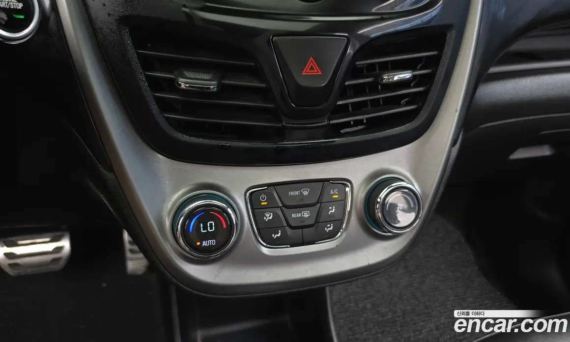 Chevrolet Spark 2016 1.0 автомат (гидро), фото 18 Chevrolet Spark 2016 1.0 автомат (гидро), фото 18