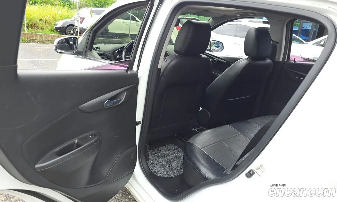 Chevrolet Spark 2016 1.0 автомат (гидро), фото 10 Chevrolet Spark 2016 1.0 автомат (гидро), фото 10