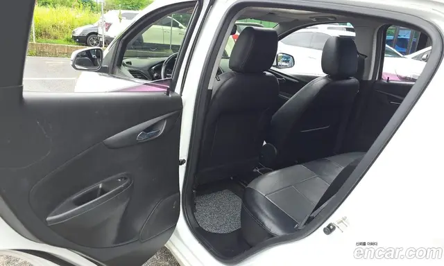 Chevrolet Spark 2016 1.0 автомат (гидро), миниатюра 10 Chevrolet Spark 2016 1.0 автомат (гидро), миниатюра 10