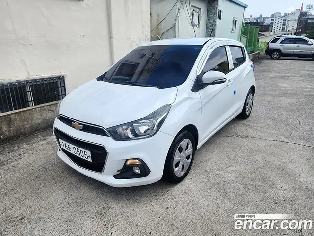 Chevrolet Spark 2016 1.0 автомат (гидро), миниатюра 1