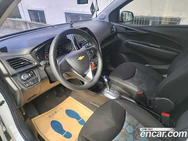 Chevrolet Spark 2016 1.0 автомат (гидро), миниатюра 11