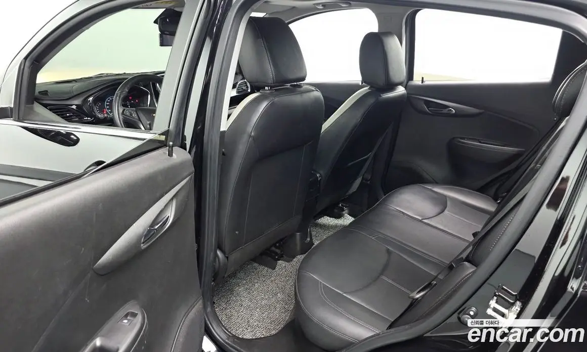 Chevrolet Spark 2017 1.0 автомат (гидро), фото 17