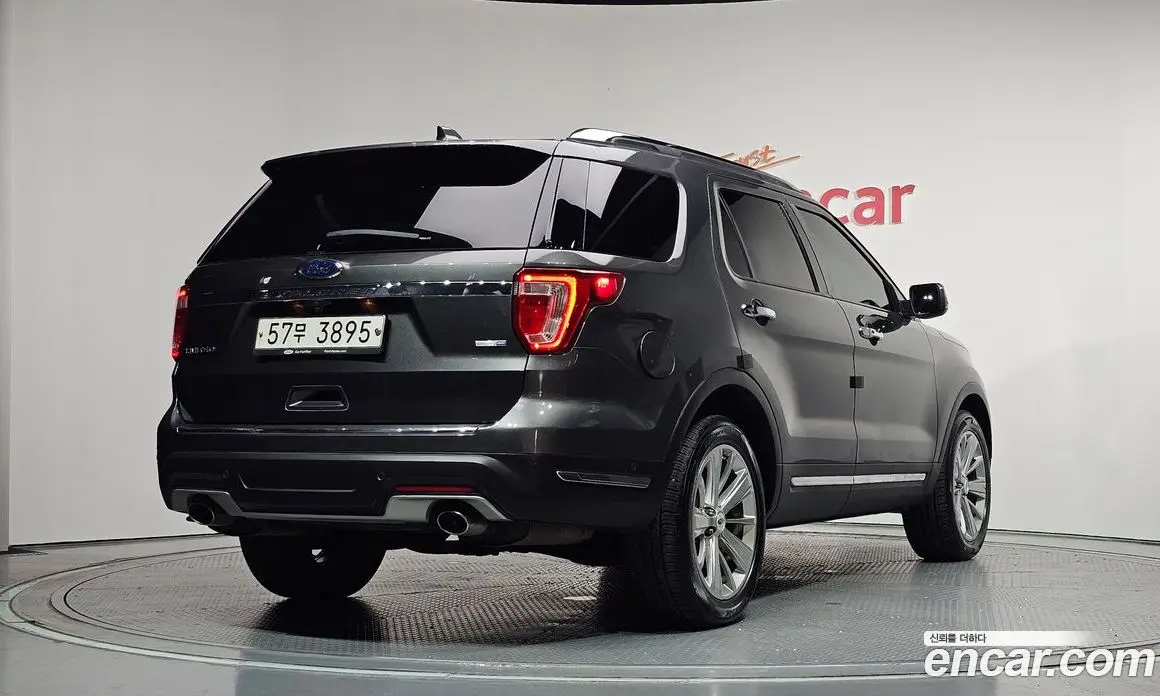 Ford Explorer 2019 2.3 автомат (гидро), фото 2 Ford Explorer 2019 2.3 автомат (гидро), фото 2