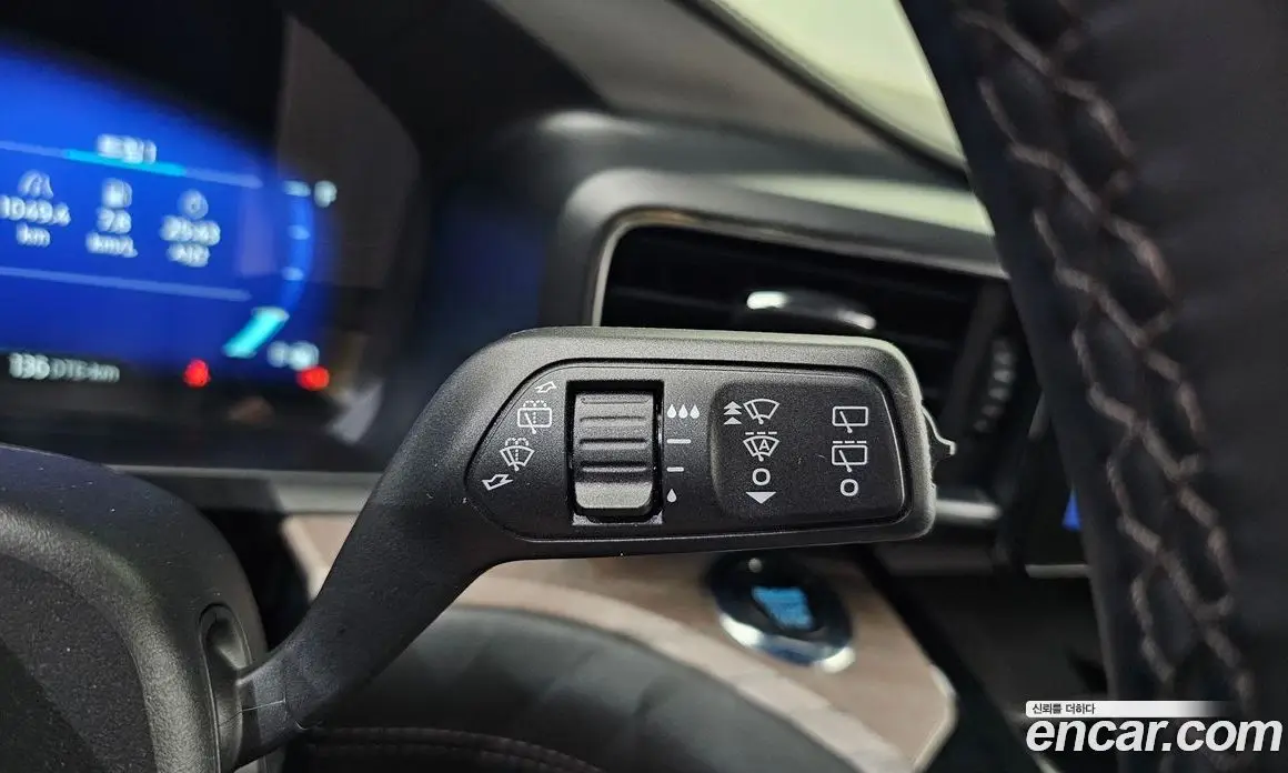 Ford Explorer 2022 3.0 автомат (гидро), фото 23 Ford Explorer 2022 3.0 автомат (гидро), фото 23