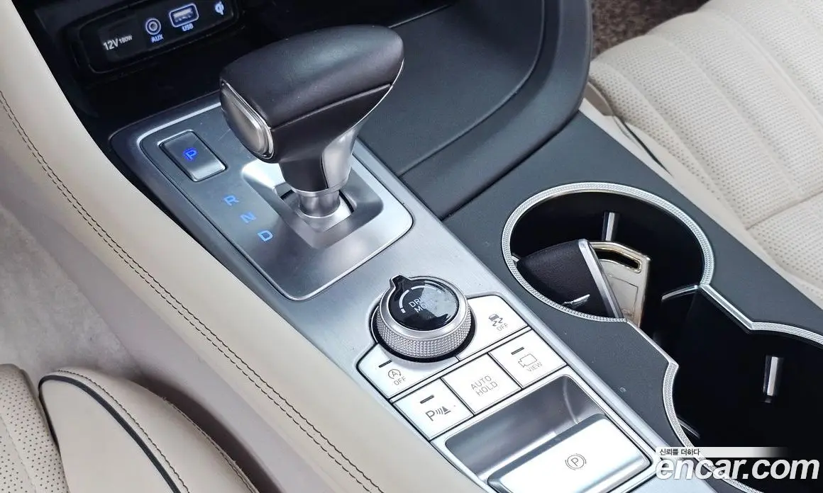 Genesis G70 2019 2.0 автомат (гидро), фото 12 Genesis G70 2019 2.0 автомат (гидро), фото 12