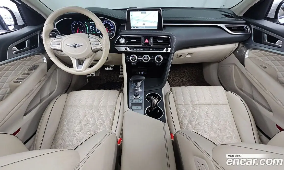 Genesis G70 2019 2.0 автомат (гидро), фото 10 Genesis G70 2019 2.0 автомат (гидро), фото 10