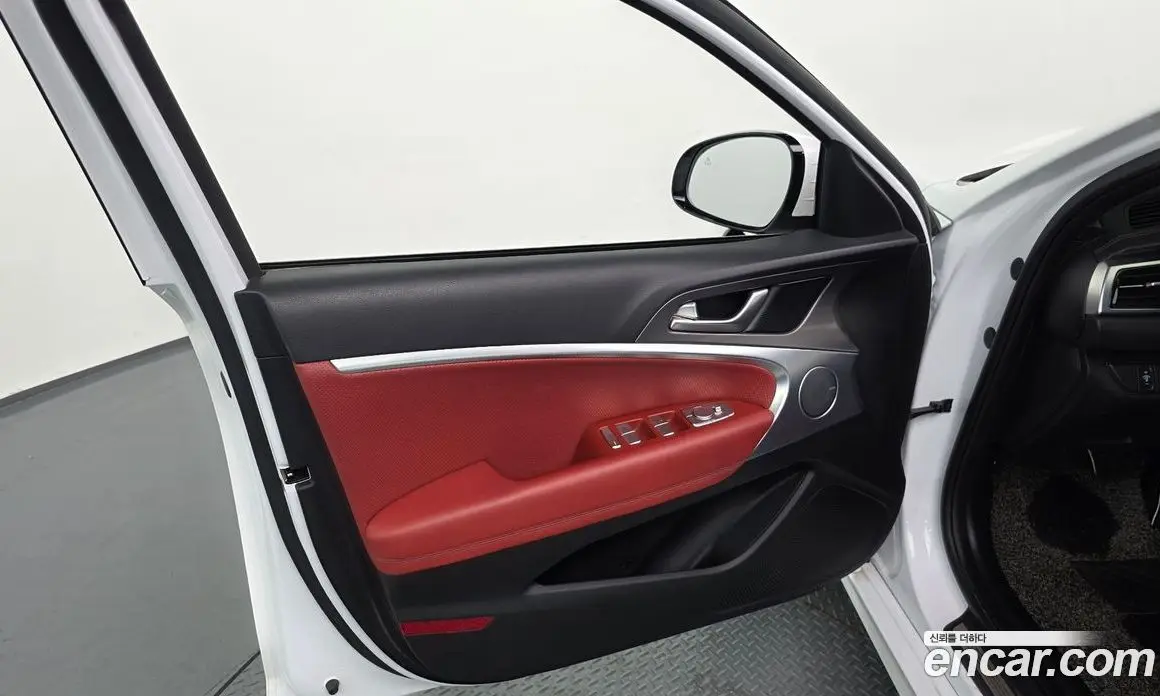 Genesis G70 2023 2.5 автомат (гидро), фото 14 Genesis G70 2023 2.5 автомат (гидро), фото 14