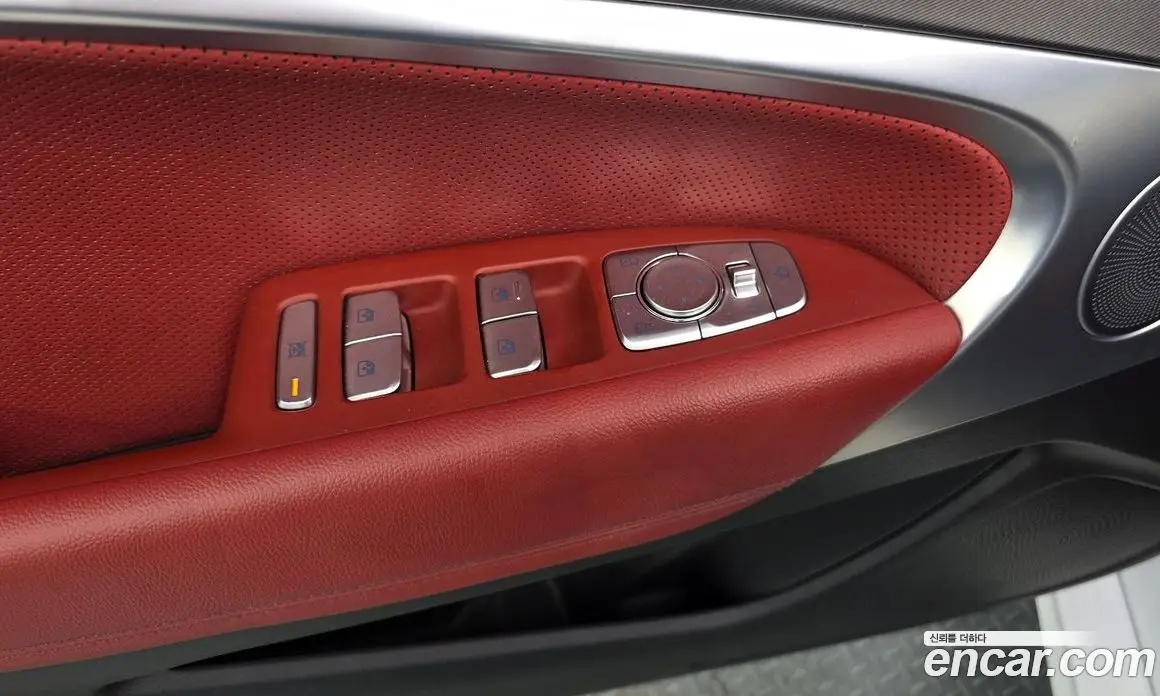 Genesis G70 2023 2.5 автомат (гидро), фото 29 Genesis G70 2023 2.5 автомат (гидро), фото 29
