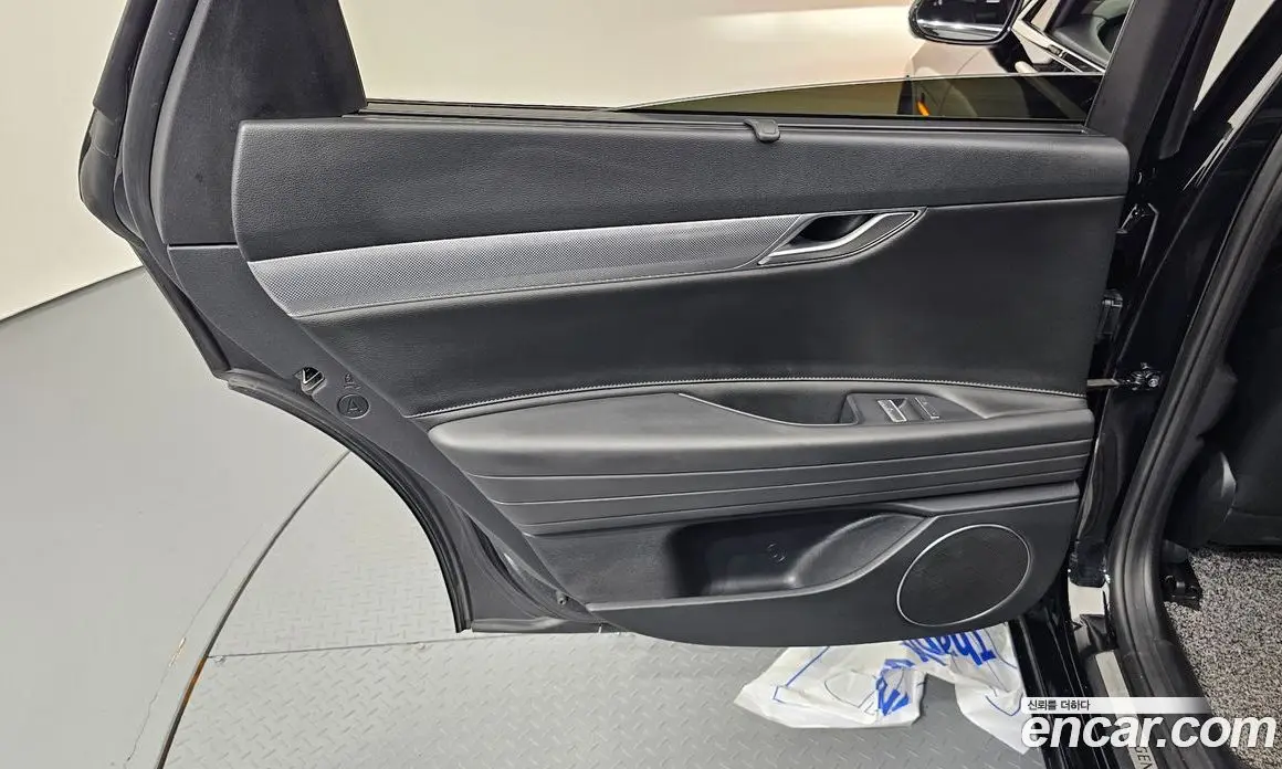 Genesis G80 2020 2.5 автомат (гидро), фото 15 Genesis G80 2020 2.5 автомат (гидро), фото 15
