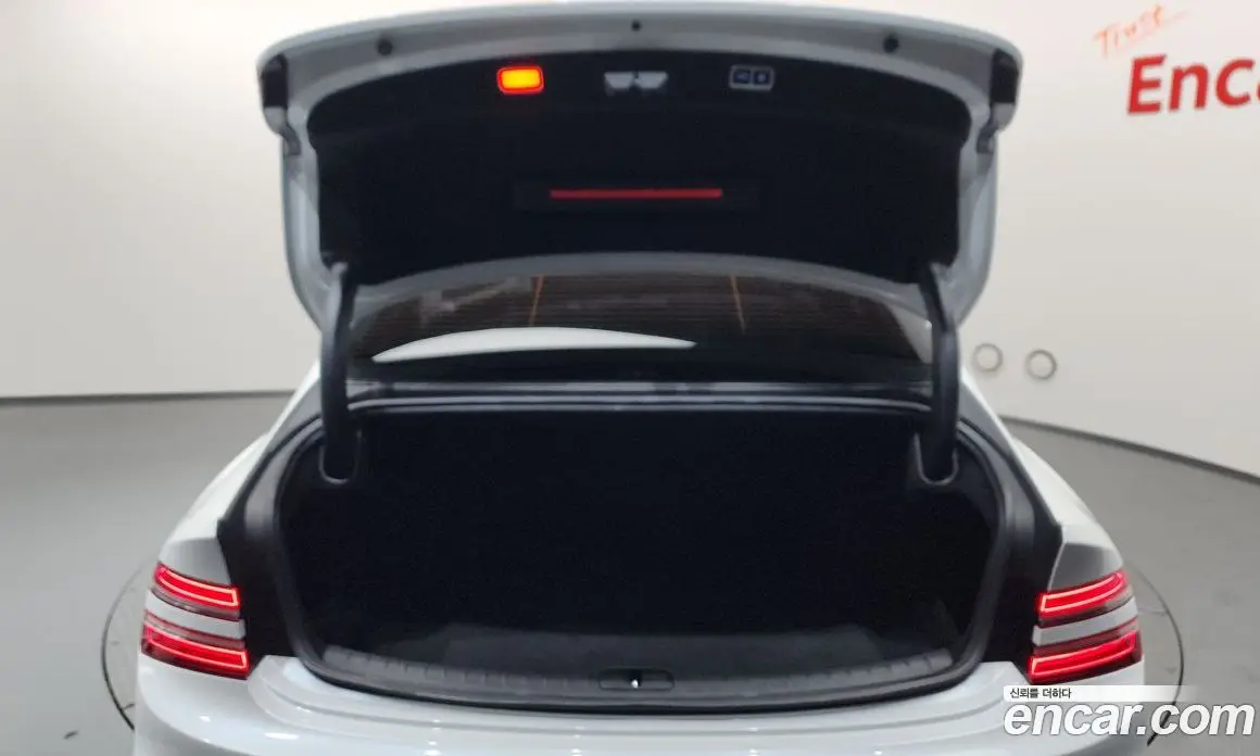 Genesis G80 2024 2.5 автомат (гидро), фото 27 Genesis G80 2024 2.5 автомат (гидро), фото 27