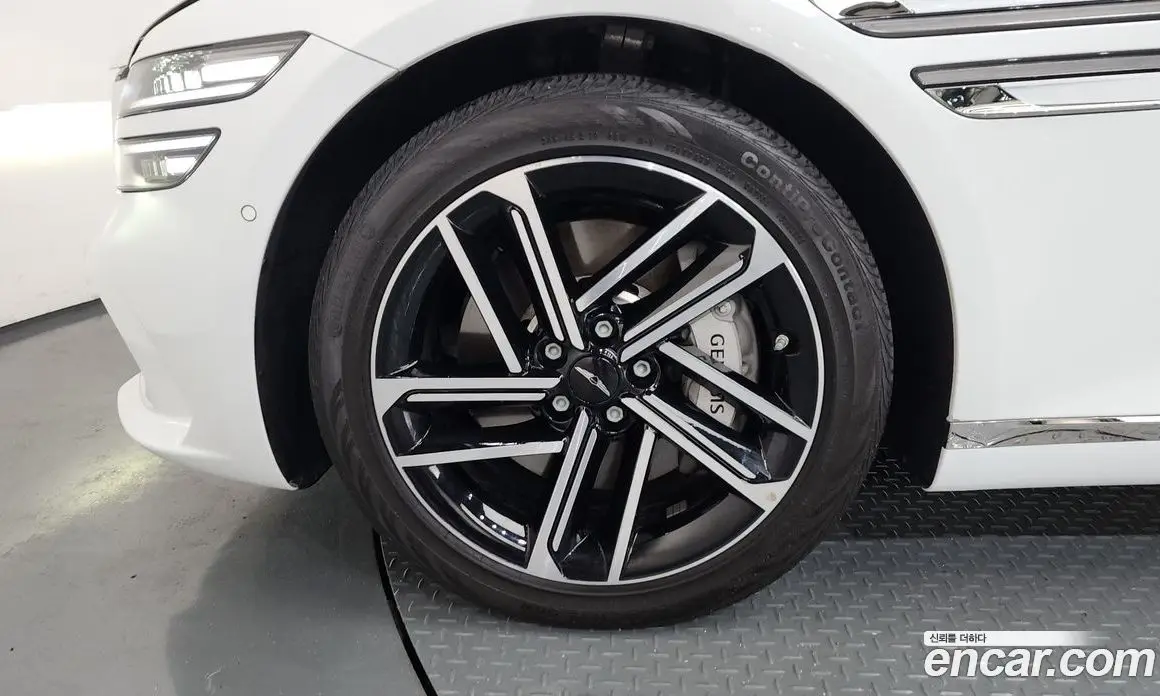 Genesis G80 2024 2.5 автомат (гидро), фото 5 Genesis G80 2024 2.5 автомат (гидро), фото 5