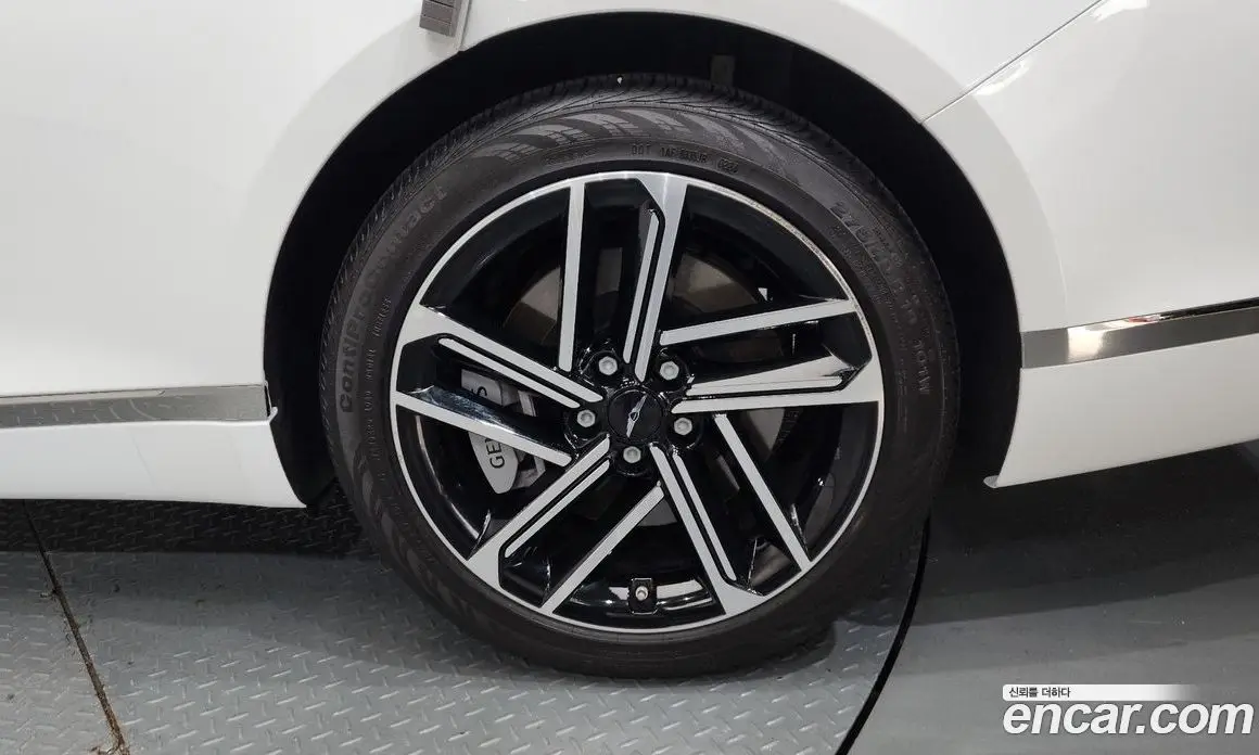 Genesis G80 2024 2.5 автомат (гидро), фото 7 Genesis G80 2024 2.5 автомат (гидро), фото 7