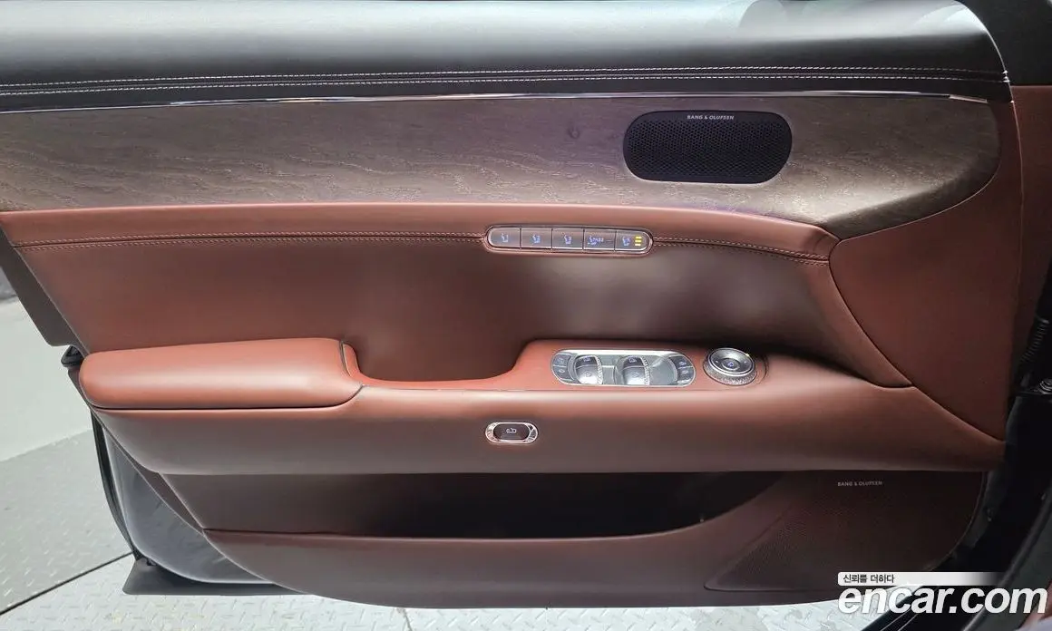 Genesis G90 2022 3.5 автомат (гидро), фото 14 Genesis G90 2022 3.5 автомат (гидро), фото 14