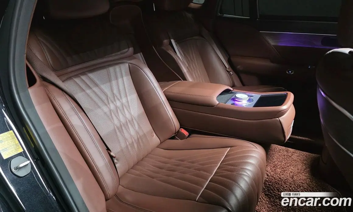Genesis G90 2022 3.5 автомат (гидро), фото 17 Genesis G90 2022 3.5 автомат (гидро), фото 17