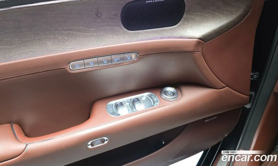 Genesis G90 2022 3.5 автомат (гидро), фото 27 Genesis G90 2022 3.5 автомат (гидро), фото 27