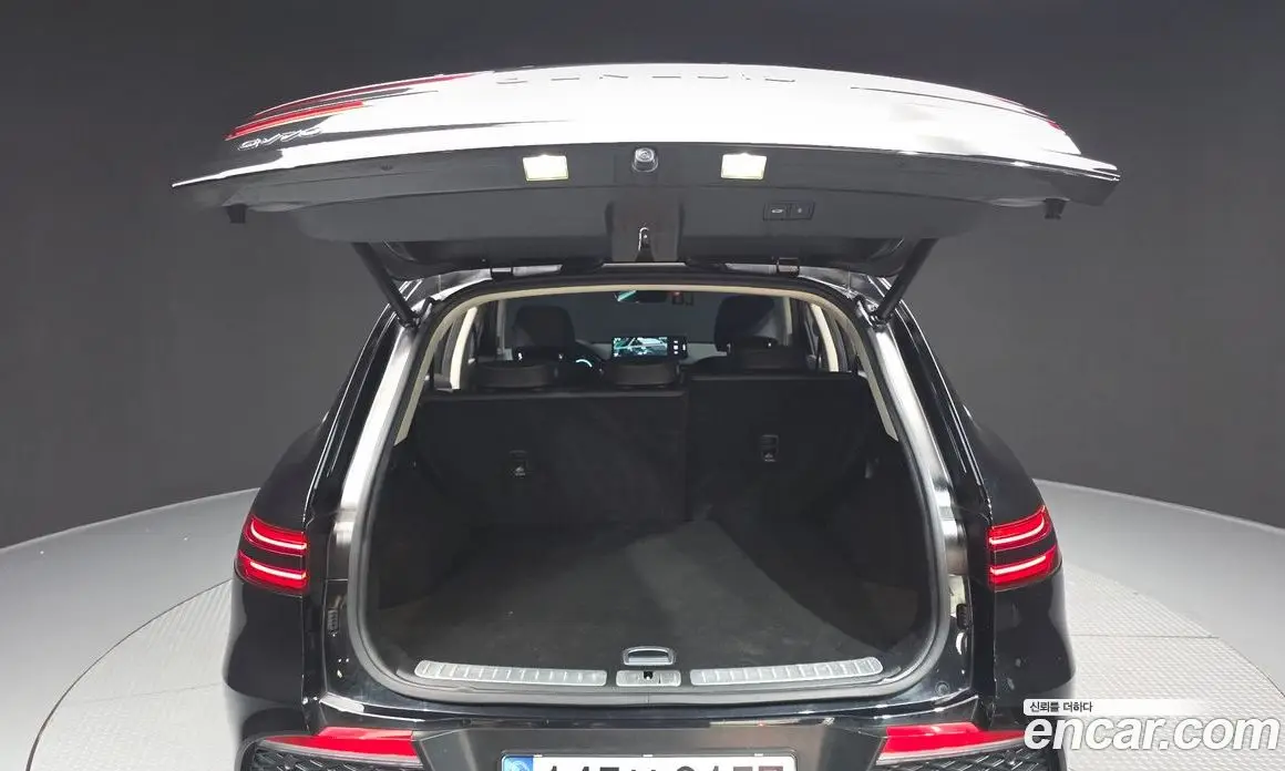 Genesis GV70 2021 2.5 автомат (гидро), фото 26 Genesis GV70 2021 2.5 автомат (гидро), фото 26