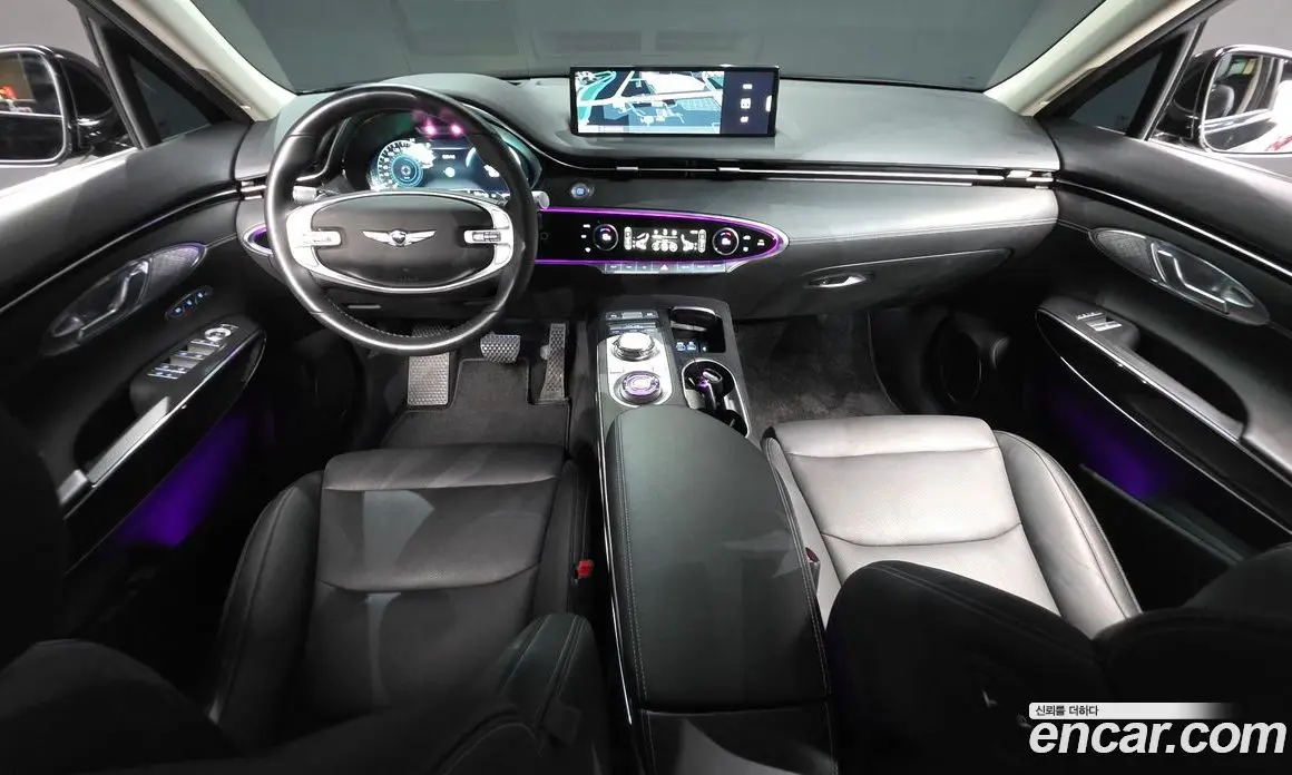 Genesis GV70 2021 2.5 автомат (гидро), фото 10 Genesis GV70 2021 2.5 автомат (гидро), фото 10