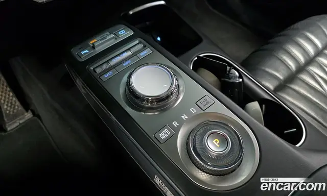 Genesis GV70 2022 2.5 автомат (гидро), миниатюра 9 Genesis GV70 2022 2.5 автомат (гидро), миниатюра 9