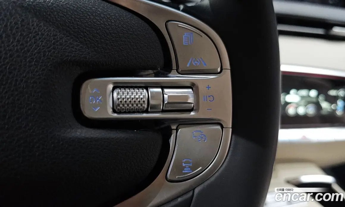 Genesis GV70 2023 2.5 автомат (гидро), фото 16 Genesis GV70 2023 2.5 автомат (гидро), фото 16