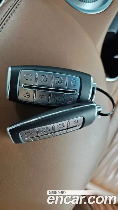 Genesis GV70 2023 2.5 автомат (гидро), фото 31 Genesis GV70 2023 2.5 автомат (гидро), фото 31