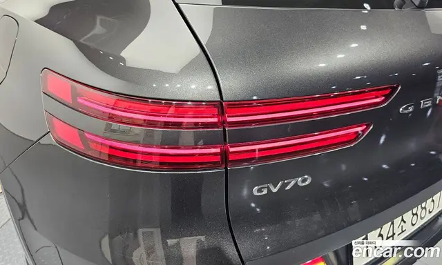 Genesis GV70 2023 2.5 автомат (гидро), миниатюра 9 Genesis GV70 2023 2.5 автомат (гидро), миниатюра 9