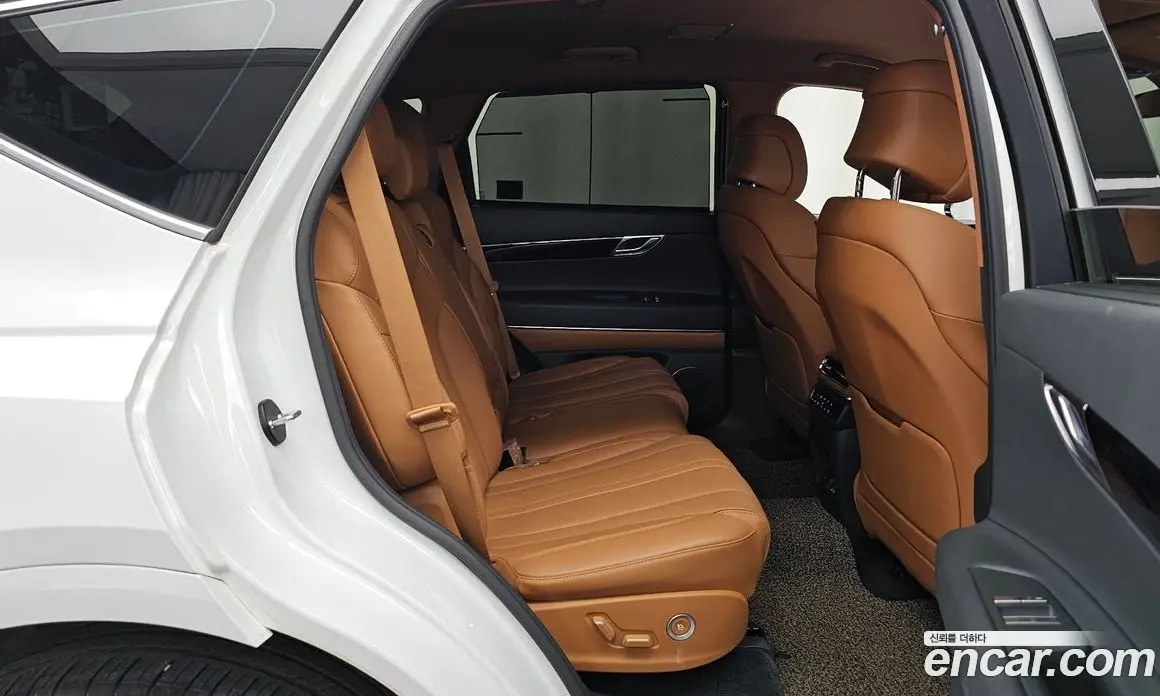 Genesis GV80 2023 2.5 автомат (гидро), фото 18 Genesis GV80 2023 2.5 автомат (гидро), фото 18