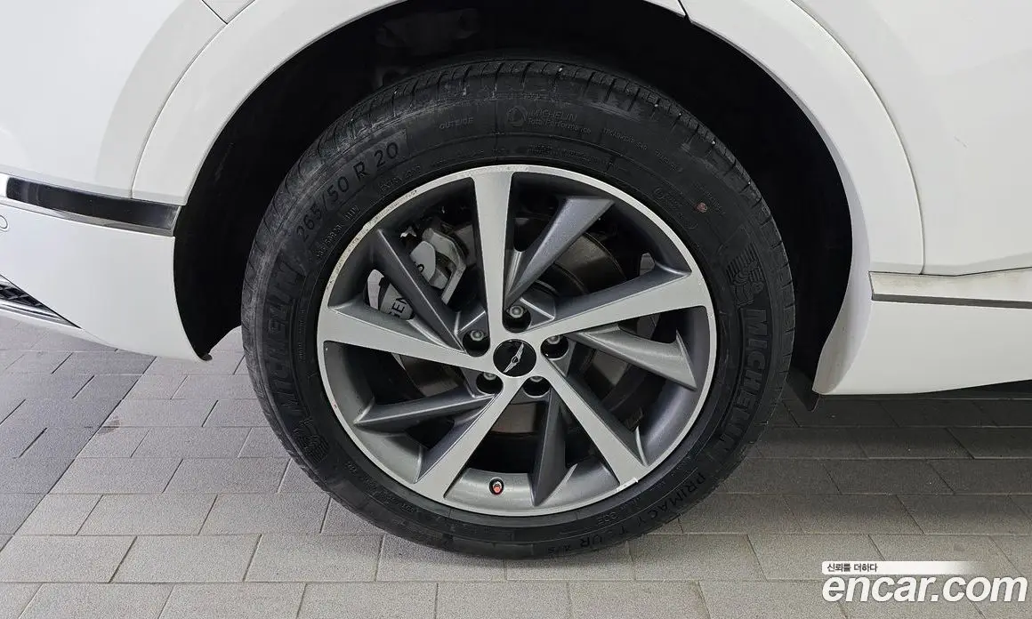 Genesis GV80 2023 2.5 автомат (гидро), фото 5 Genesis GV80 2023 2.5 автомат (гидро), фото 5