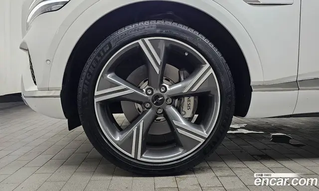 Genesis GV80 2024 2.5 автомат (гидро), миниатюра 4