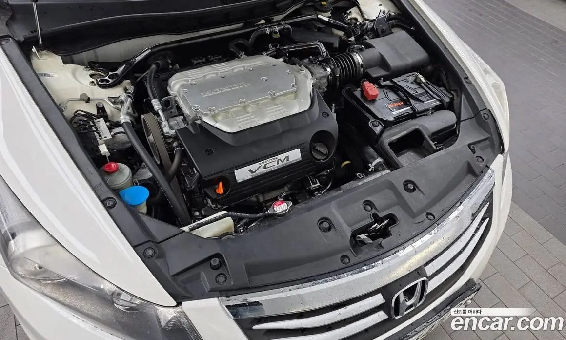 Honda Accord 2011 3.5 автомат (гидро), фото 6