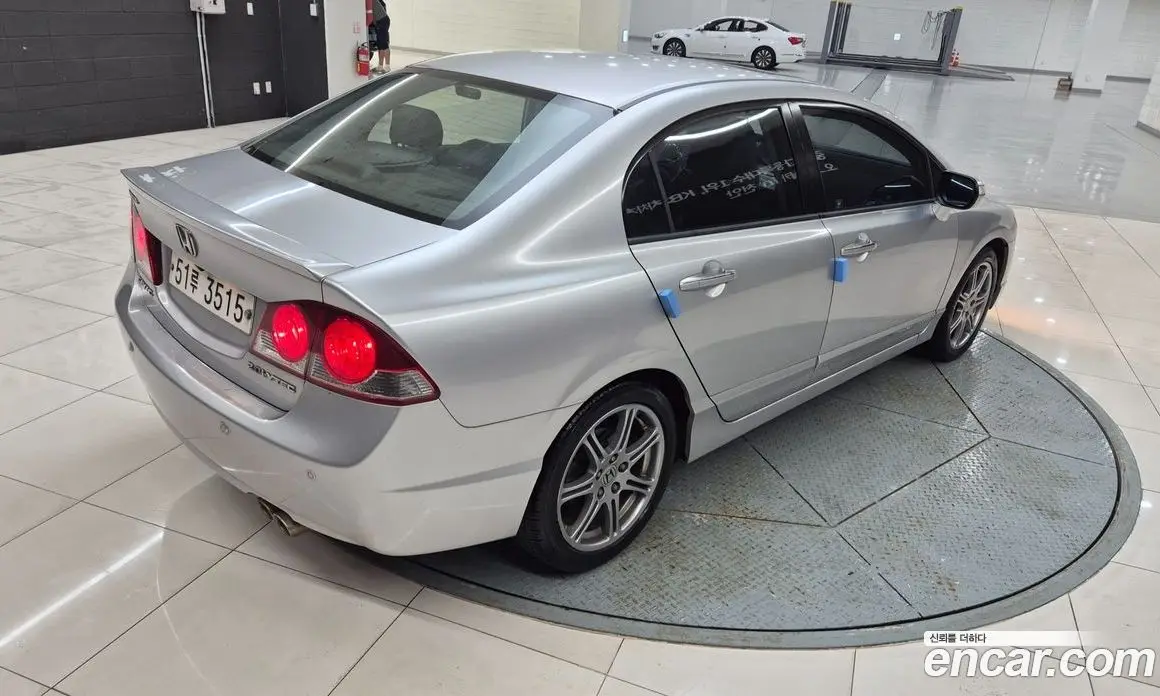 Honda Civic 2008 2.0 автомат (гидро), фото 5 Honda Civic 2008 2.0 автомат (гидро), фото 5