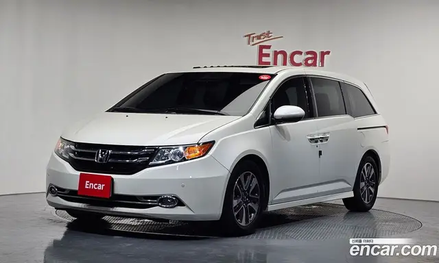 Honda Odyssey, 2016, 163 090 км Honda Odyssey, 2016, 163 090 км
