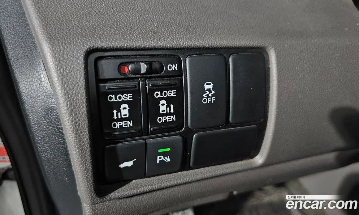 Honda Odyssey 2016 3.5 автомат (гидро), фото 20