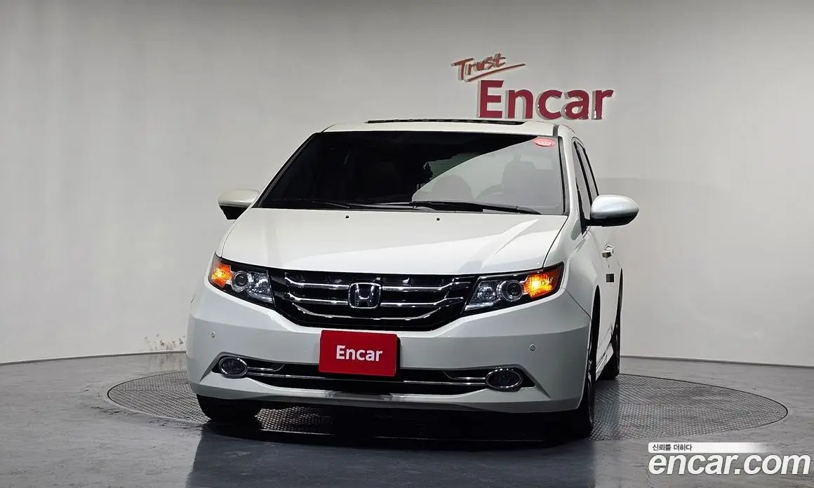 Honda Odyssey 2016 3.5 автомат (гидро), фото 3