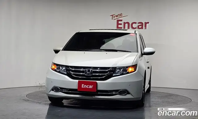Honda Odyssey 2016 3.5 автомат (гидро), миниатюра 3