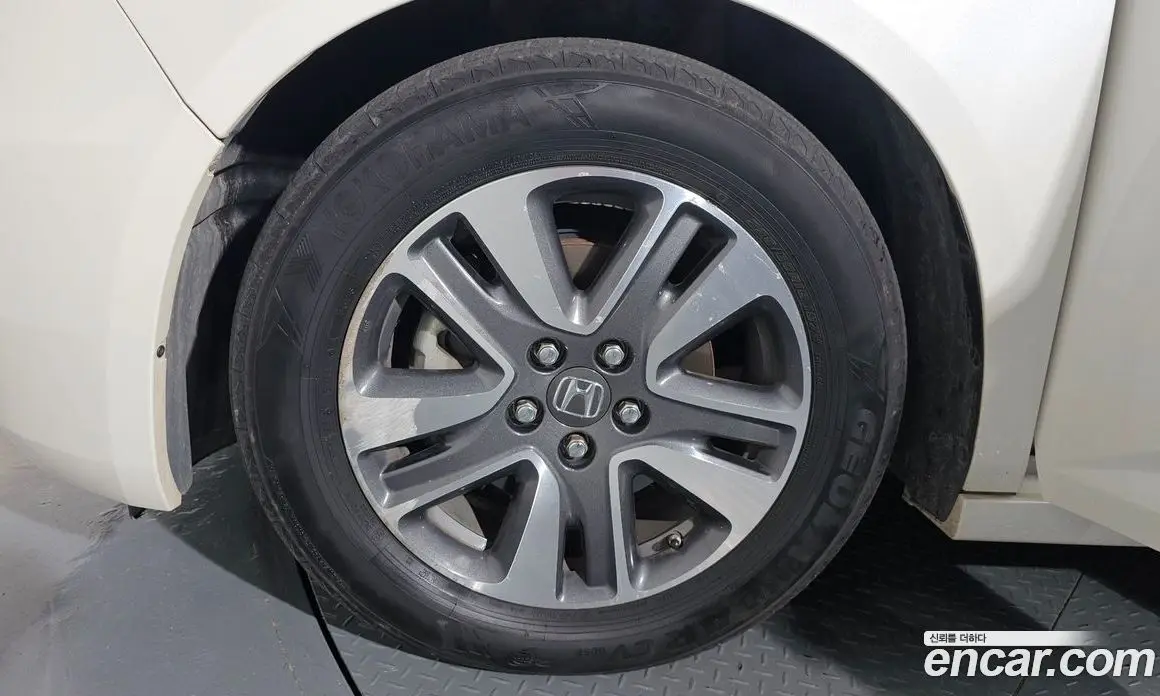 Honda Odyssey 2016 3.5 автомат (гидро), фото 5