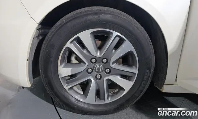 Honda Odyssey 2016 3.5 автомат (гидро), миниатюра 5