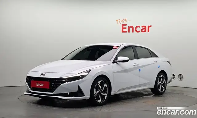 Hyundai Avante 2021 1.6 автомат (гидро), миниатюра 1 Hyundai Avante 2021 1.6 автомат (гидро), миниатюра 1