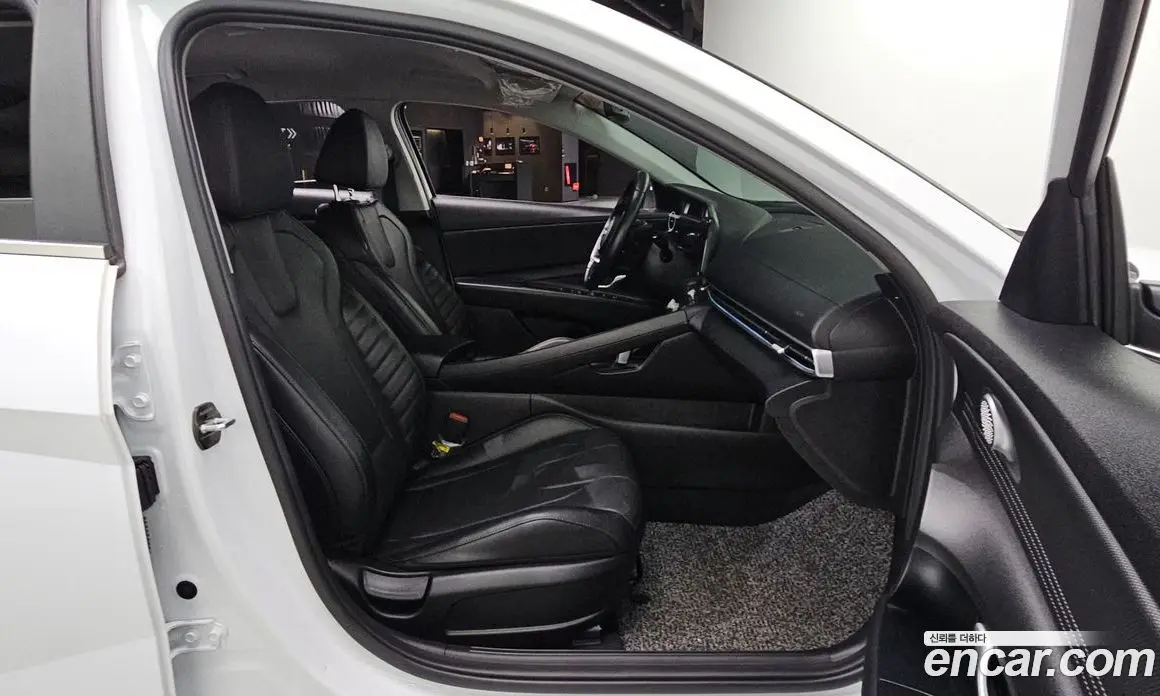 Hyundai Avante 2021 1.6 автомат (гидро), фото 16 Hyundai Avante 2021 1.6 автомат (гидро), фото 16