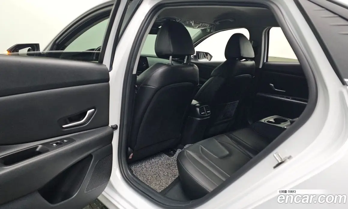 Hyundai Avante 2021 1.6 автомат (гидро), фото 18 Hyundai Avante 2021 1.6 автомат (гидро), фото 18