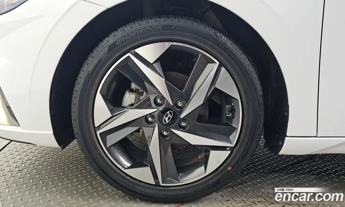 Hyundai Avante 2021 1.6 автомат (гидро), фото 5 Hyundai Avante 2021 1.6 автомат (гидро), фото 5
